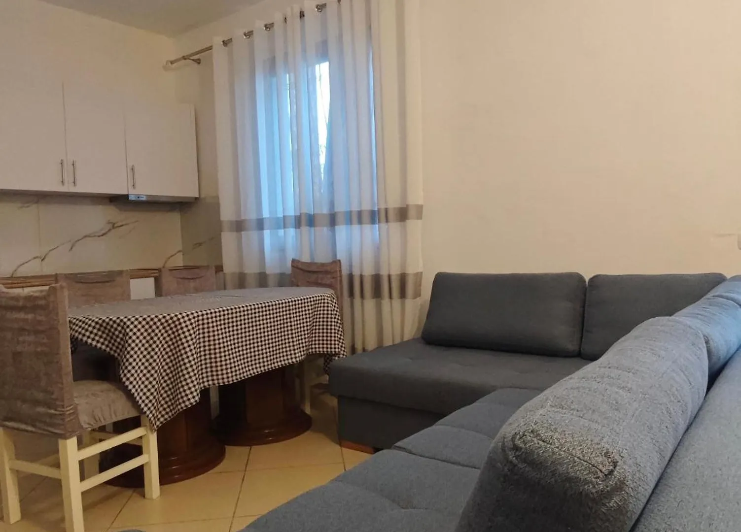 Asja'S Apartment Vlorë Albania